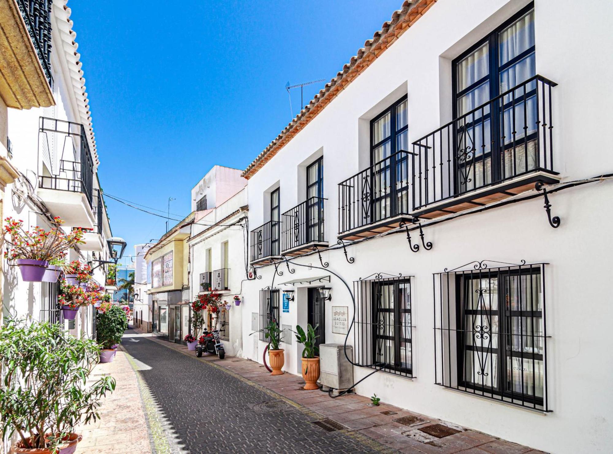 Seaclub Suites Estepona Exterior foto