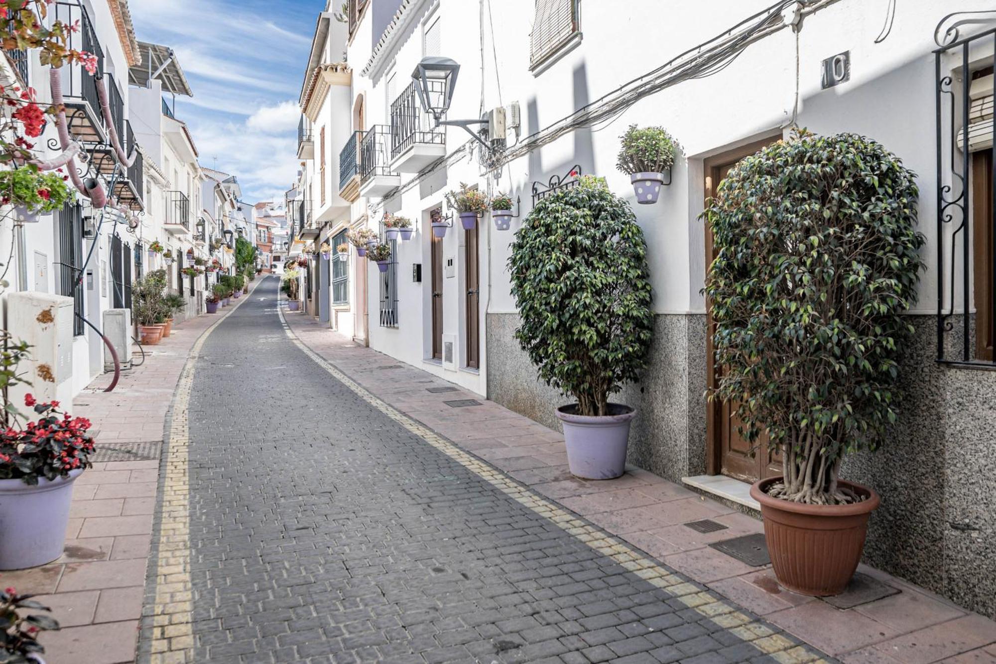 Seaclub Suites Estepona Exterior foto
